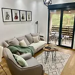 Apartment Pino Bianco 2 - Vila Pekovic